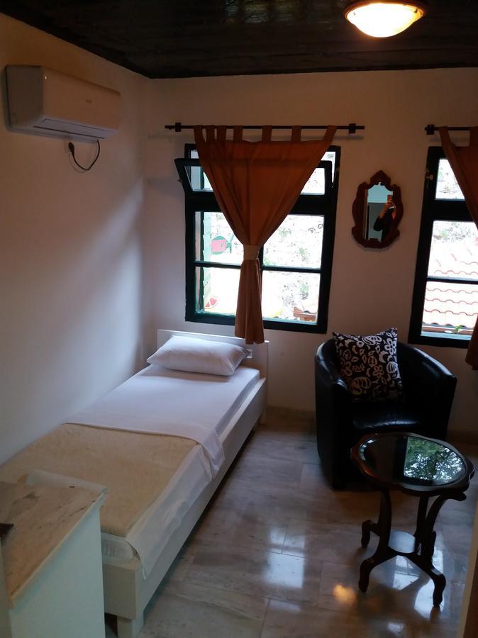 Kula Boutique Hotel Бар Экстерьер фото